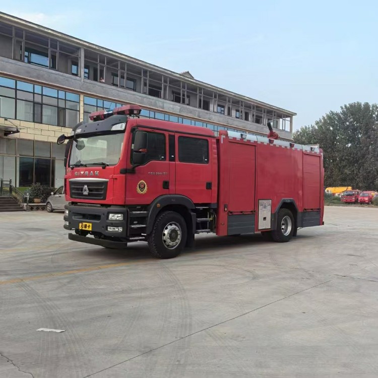 电动小型消防车 山东华洁特种设备制造