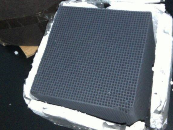 蜂窝状活性炭检测