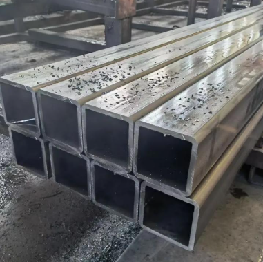 镀锌方管